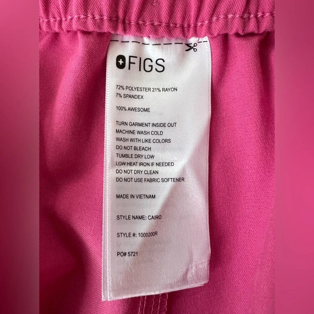 FIGS Men's Cairo Cargo Scrub Pants in Limited Edition F*ing Pink, size XL